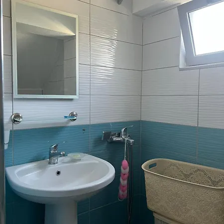 Apartment Vila 56 Borsh *