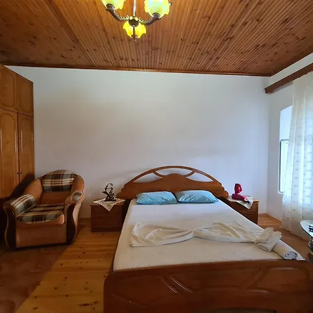 Apartment Vila 56 Borsh *